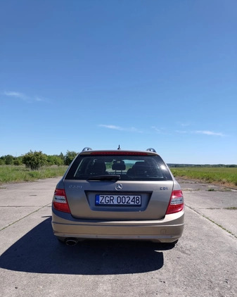 Mercedes-Benz Klasa C cena 26000 przebieg: 325000, rok produkcji 2009 z Chojna małe 137